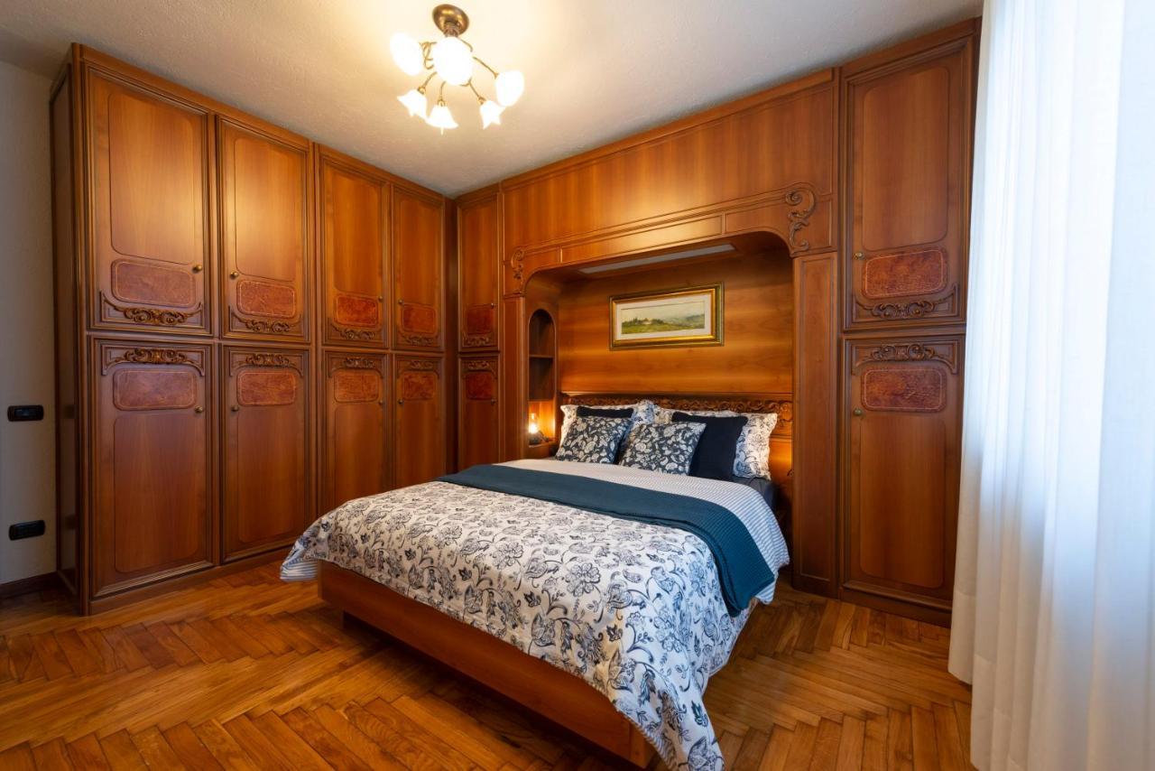 Villa Mara - Aosta - 200 Mq - Wifi - Jacuzzi - Parcheggio - Giardino Eksteriør bilde