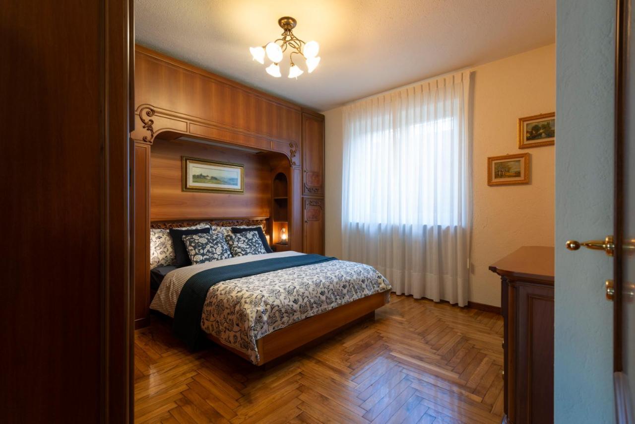 Villa Mara - Aosta - 200 Mq - Wifi - Jacuzzi - Parcheggio - Giardino Eksteriør bilde