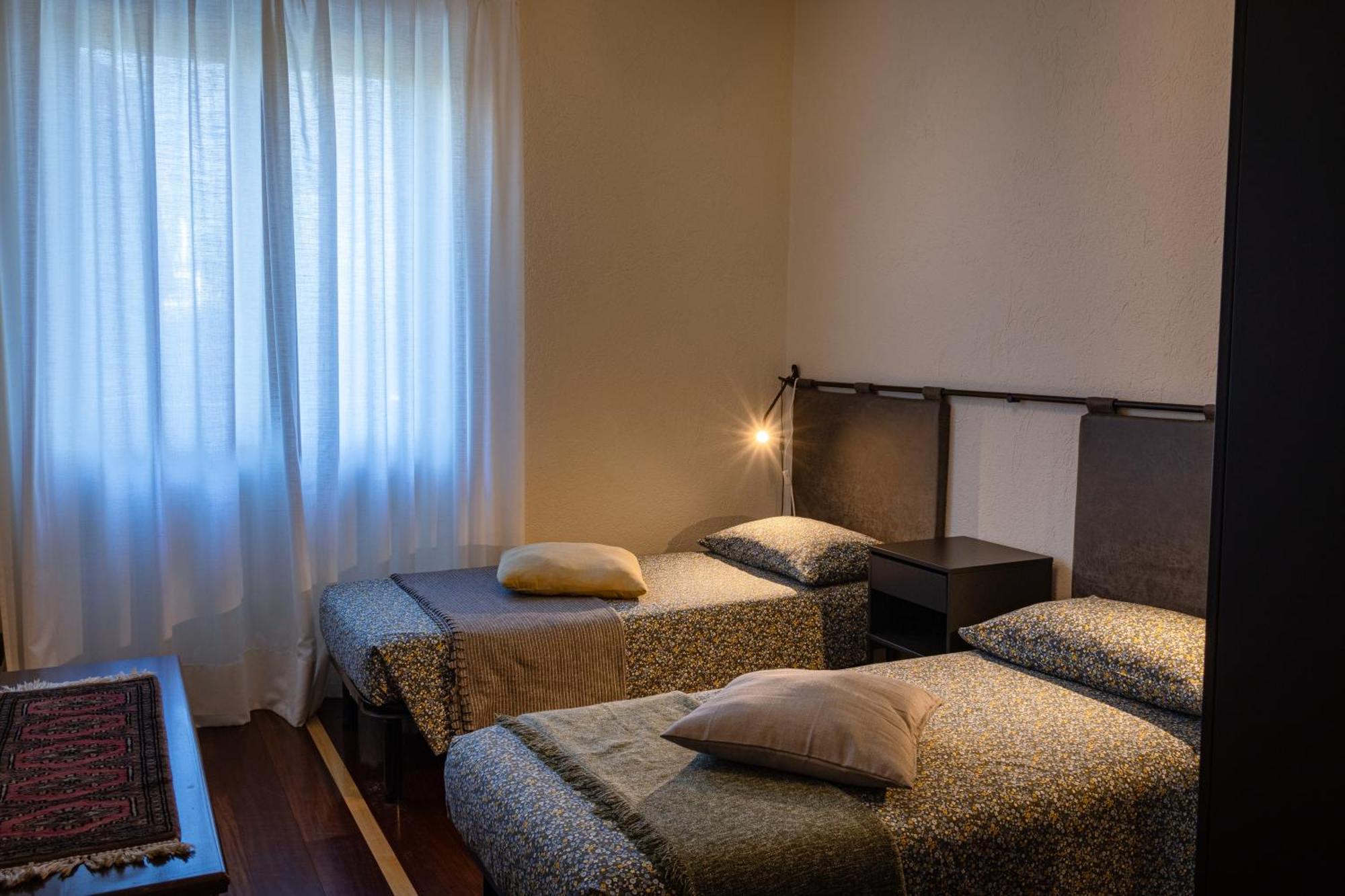 Villa Mara - Aosta - 200 Mq - Wifi - Jacuzzi - Parcheggio - Giardino Eksteriør bilde